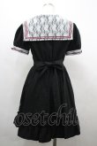 画像2: Secret Honey / レース襟セーラーワンピース 2 黒×赤 I-26-04-01-081-CA-OP-TE-ZI (2)