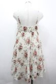 画像2: axes femme / フラワーブーケプリントキャミワンピース  アイボリー I-26-04-01-097-AX-OP-SA-ZI (2)