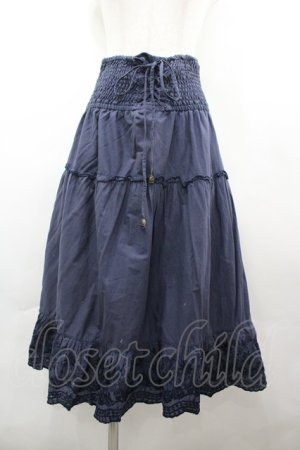 画像: axes femme / フロント編み上げ&裾スパンコール刺繍スカート  ネイビー I-26-04-01-113-AX-SK-SA-ZI