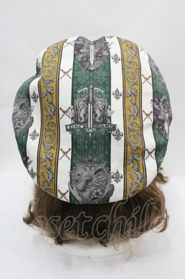 画像3: ALICE and the PIRATES / St.Lily Wolf〜狼騎士と百合の誓い〜柄ベレー帽  グリーン I-26-04-01-122-PA-AC-SA-ZI (3)