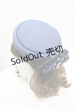 画像: axes femme / ブローチ付カクテルハット  ブルー I-26-04-03-087-AX-TO-TE-ZI