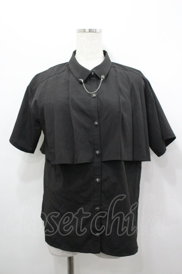 画像1: axes femme / チェーン付き半袖ブラウス  黒 I-26-04-06-001-AX-BL-SA-ZI (1)