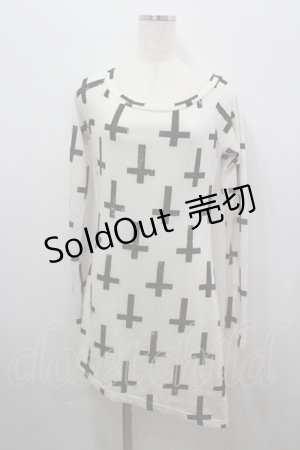 画像: GLAVIL / 逆十字カットワンピース  アイボリー I-26-04-06-063-PU-OP-SA-ZI