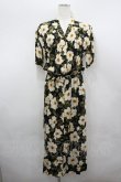 画像1: INGEBORG / 花柄開襟ワンピース  黒 I-26-04-06-069-LO-OP-TE-ZI (1)