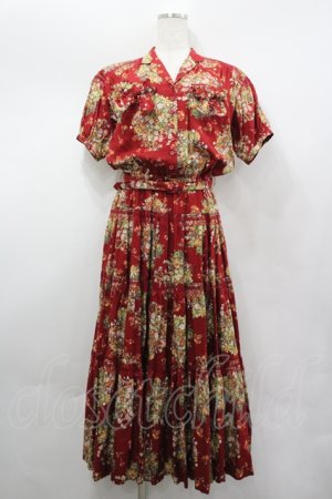 画像: PINK HOUSE / チェリーブーケ柄スモッキング刺繍開襟ワンピース  赤 I-26-04-06-076-LO-OP-TE-ZI