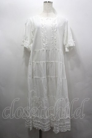 画像: PINK HOUSE / ピンタックフリル半袖ワンピース  白 I-26-04-06-079-LO-OP-SA-ZI