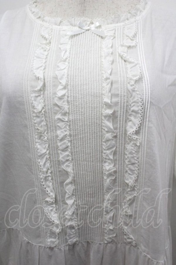 画像2: PINK HOUSE / ピンタックフリル半袖ワンピース  白 I-26-04-06-079-LO-OP-SA-ZI (2)