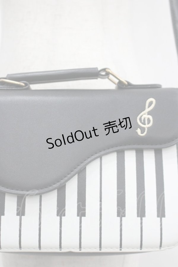 画像4: LOLITAその他(お買取対象外) / ピアノ型ショルダーバッグ  黒Ｘ白 I-26-04-08-032-LO-BG-SA-ZI (4)