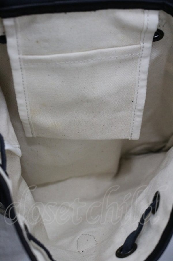 画像3: WONDERFUL WORLD / バラ柄ミニリュック  ブラック I-26-04-08-037-LO-BG-SA-ZI (3)