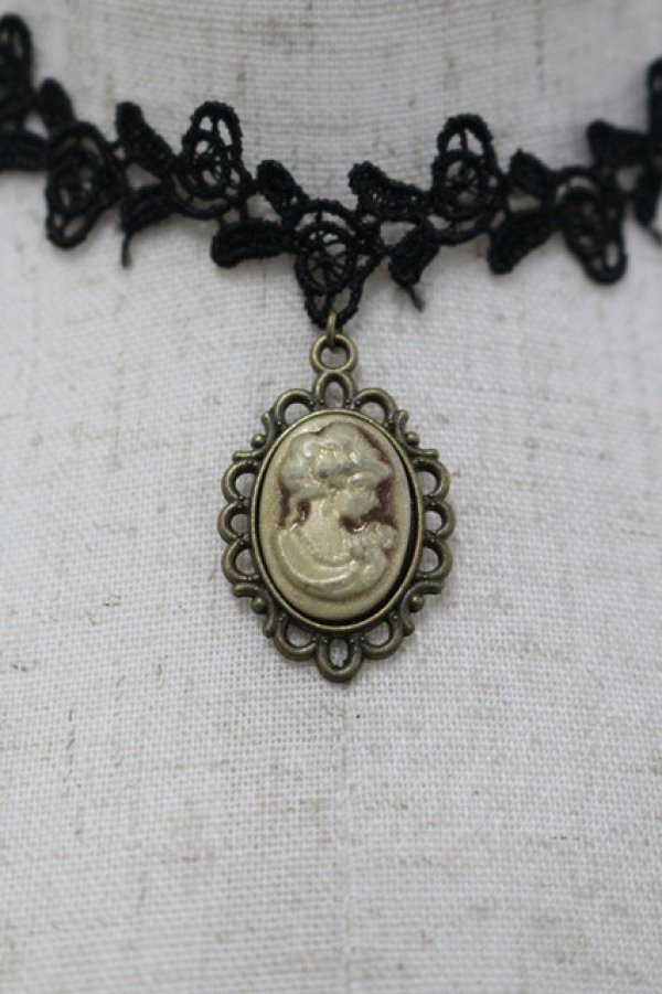 画像3: hiroko tokumine / エマカメオレースチョーカー  黒 I-26-04-08-006-LO-AC-SA-ZI (3)