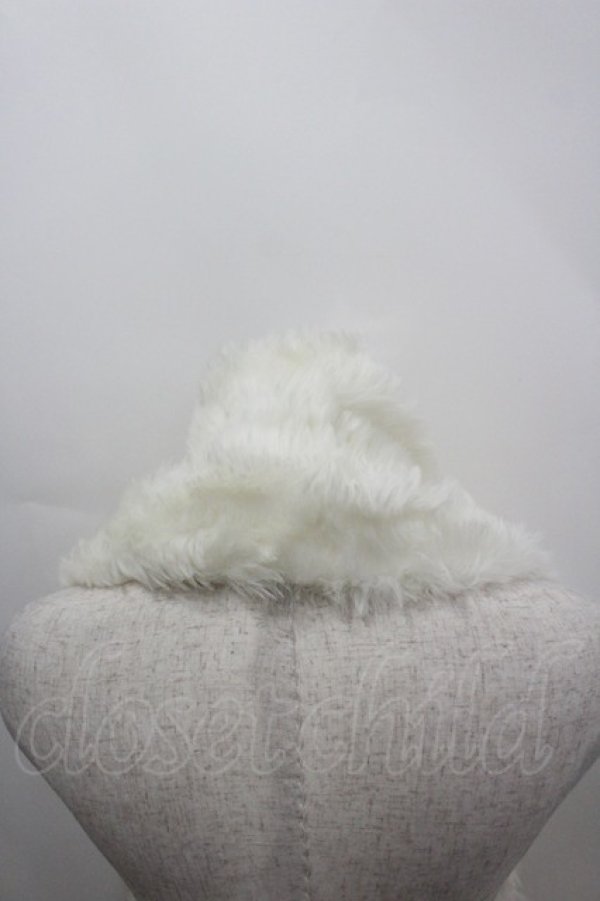 画像2: Juliette et Justine / ファーマフラー  ホワイト I-26-04-08-010-CL-ZA-SA-ZI (2)