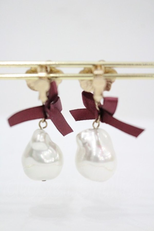 画像2: axes femme / リボン×偏光パールイヤリング  ピンク I-26-04-08-113-AX-AC-SA-ZI (2)