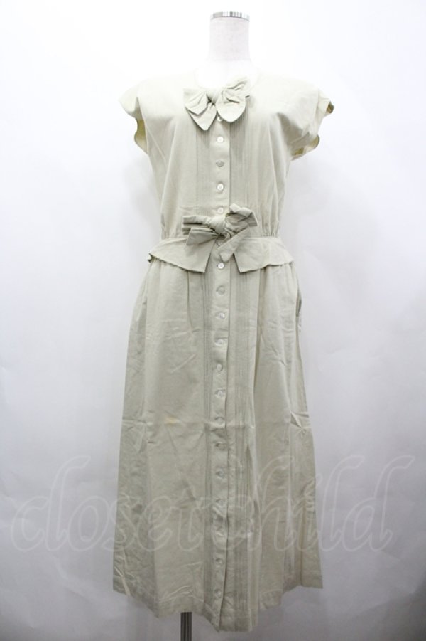 画像1: PINK HOUSE / リボンピンタックセットアップ風ワンピース  アイボリー I-26-04-10-047-LO-OP-SA-ZI (1)