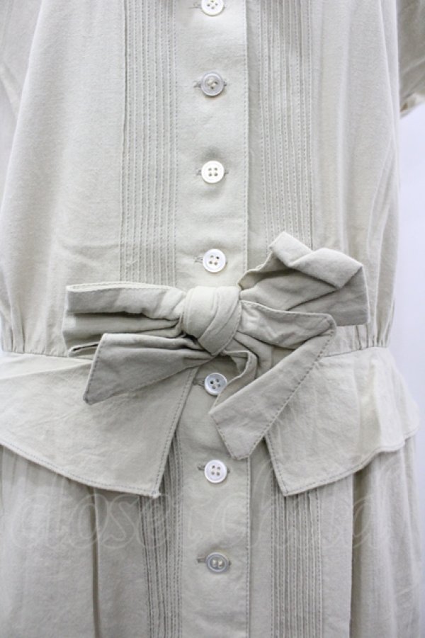 画像4: PINK HOUSE / リボンピンタックセットアップ風ワンピース  アイボリー I-26-04-10-047-LO-OP-SA-ZI (4)