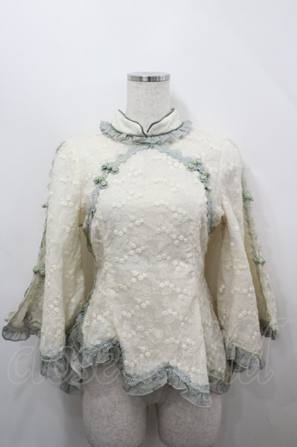 画像1: Hinana Queena（海外ロリータブランド） / 菫の秘め事 チャイナ風ブラウス M 生成り×グリーン I-26-04-12-001-LO-BL-TE-ZI (1)