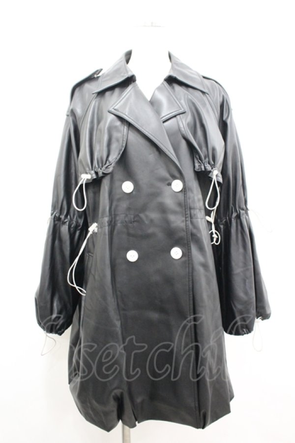 画像1: lilLilly / フェイクレザーフリルコート  黒 I-26-04-12-034-LO-CO-SA-ZI (1)