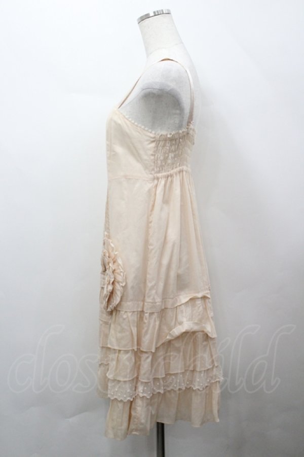 画像2: Emily Temple cute / フラワーモチーフコットンキャミワンピース  ピンクベージュ I-26-04-12-050-ET-OP-TE-ZI (2)