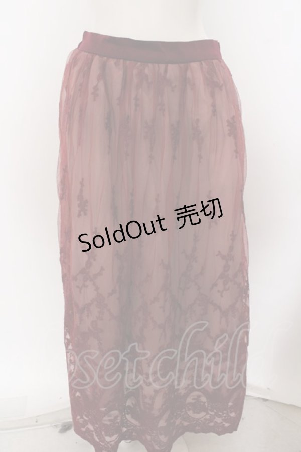 画像1: 【SALE】axes femme / パネル柄レースロングスカート  ワイン O-23-10-26-144-AX-SK-IG-ZT089 (1)