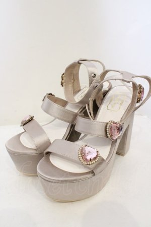 画像: Rose Marie seoir / Triple Heart Sandal L グレーベージュ（ピンクビジュー） O-23-11-17-093-EL-SH-IG-ZT346