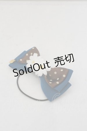 画像: BABY,THE STARS SHINE BRIGHT / Gドットリボンとマーガレットのリボンゴム - ブルー?ブラウン O-23-11-30-1164-BA-ZA-IG-ZT308