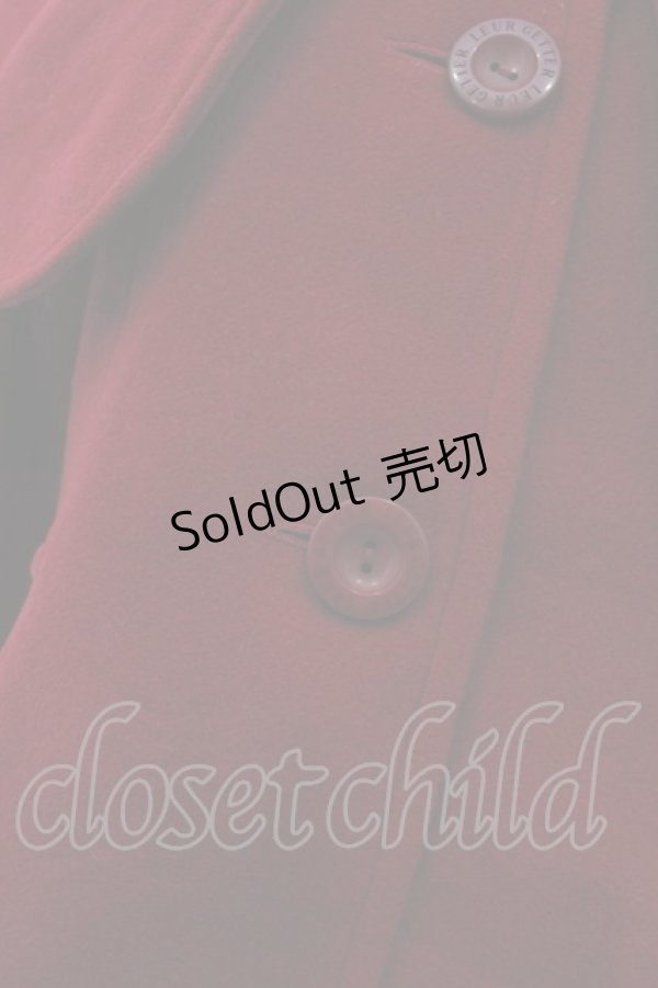 Leur Getter / ファーカラーとケープ付きのコート M 赤 O-24-01-27-067