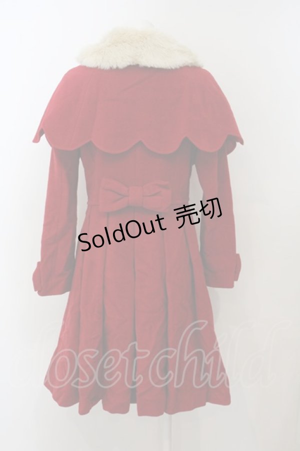 Leur Getter / ファーカラーとケープ付きのコート M 赤 O-24-01-27-067