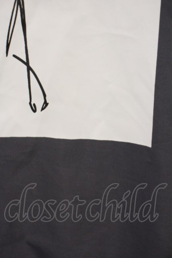 画像2: NieR Clothing / NIER RABBIT JACKET OUTER  グレー O-24-02-07-075-PU-JA-IG-ZT315 (2)