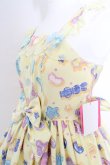 画像2: Angelic Pretty / Jelly Candy ToysジャンパースカートSet  イエロー O-24-03-13-1004-AP-OP-OW-OS (2)