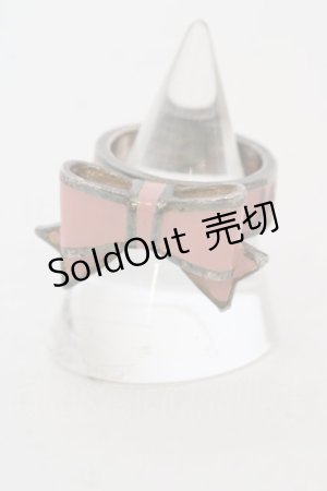 画像: Jane Marple / ACCロゴリボンリング 10号 ピンク×ゴールド O-24-03-30-092-JM-AC-IG-ZT012-F001