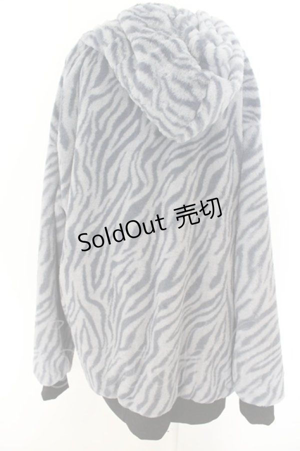 画像2: NieR Clothing / ふわもこアニマル柄ZIP OUTER【ゼブラ】 F ブルー O-24-05-04-055-PU-CO-OW-ZT-C045 (2)
