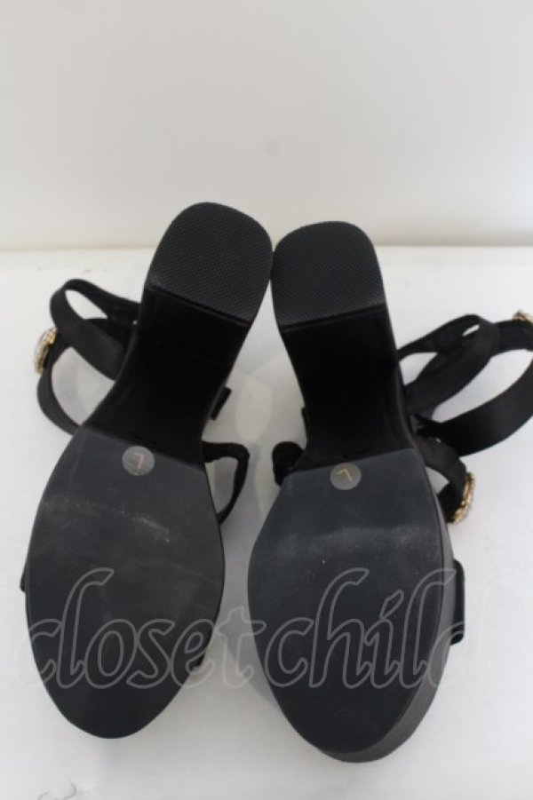 画像6: Rose Marie seoir / Triple Heart Sandal L クロ O-24-05-31-006-EL-SH-IG-ZT-K001 (6)