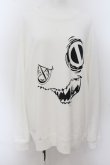 画像1: NieR Clothing / NIER FACE SWEATSHIRT  白 O-24-07-08-1058-PU-TO-KB-ZI (1)
