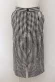 画像1: NieR Clothing / ギンガムチェックナロースカート【ポケット付き】 F ブラック O-24-07-08-1066-PU-SK-SK-ZI (1)