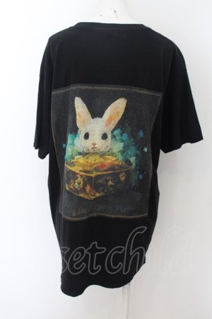 画像: NieR Clothing / うさぎptTシャツ  黒 O-24-07-08-1019-PU-TS-SZ-ZT318