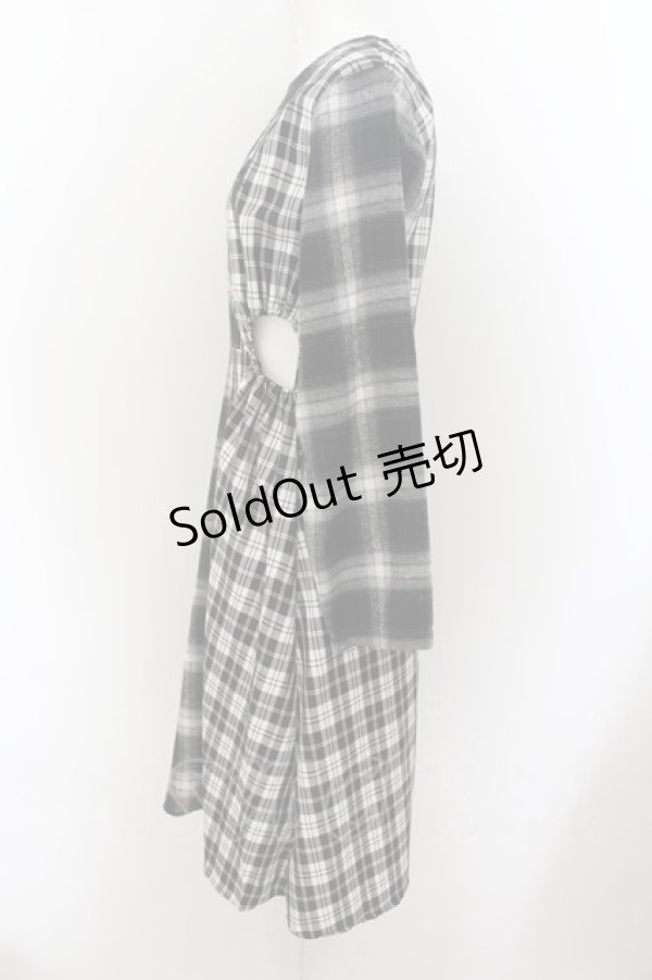 画像2: NieR Clothing / SIDE OPENブロッキングワンピース F  O-24-07-08-1023-PU-OP-SZ-ZI (2)