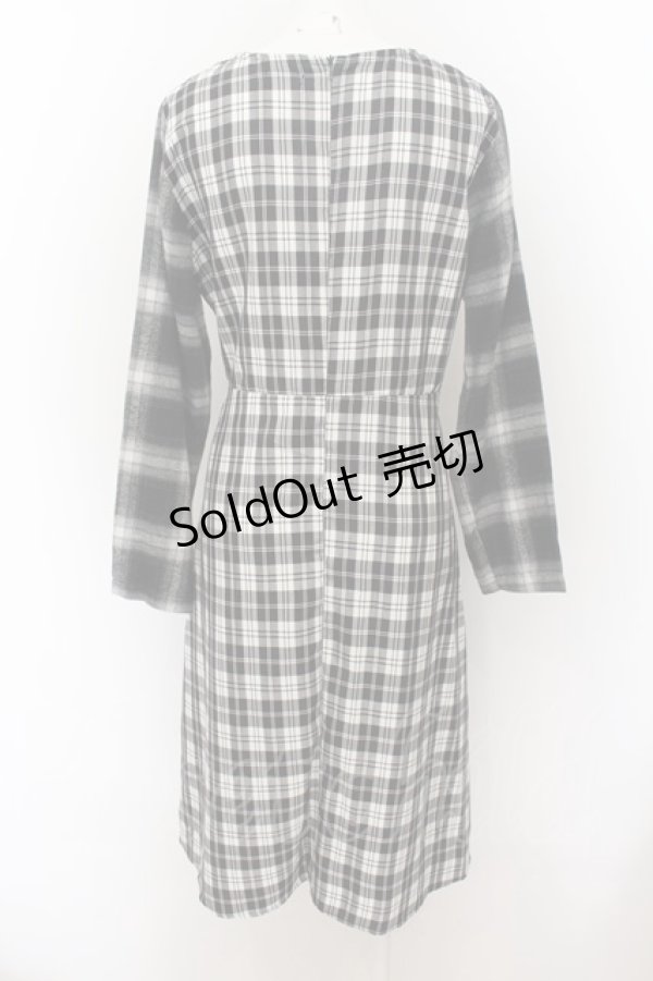 画像3: NieR Clothing / SIDE OPENブロッキングワンピース F  O-24-07-08-1023-PU-OP-SZ-ZI (3)
