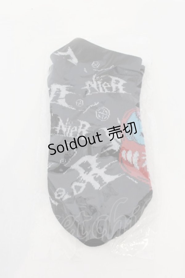 画像1: NieR CLOTHING / 総柄ソックス  ブラック O-24-08-30-085-PU-ZA-OW-ZT168-F004 (1)