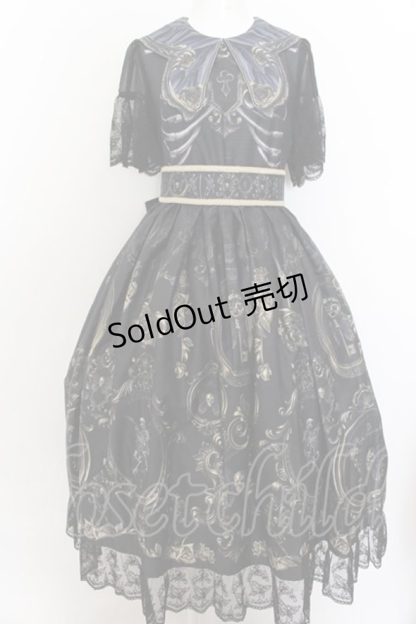 画像1: Royal Princess Alice / Skull Roses Butterfliesワンピース  クロ O-24-09-06-007-LO-OP-OW-OS (1)