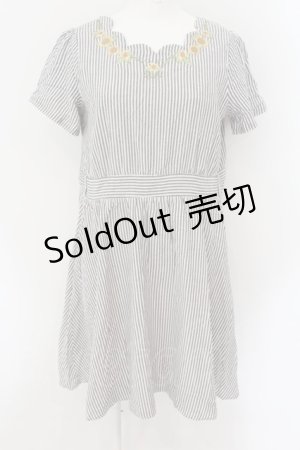 画像: axes femme POETIQUE / ひまわりストライプワンピース M グレー O-24-09-16-069-AX-OP-OW-ZT137