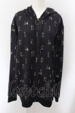画像1: NieR Clothing / 転写ptジップアップパーカー F アルファベット総柄（ブラック） O-24-10-08-012-PU-TO-OW-ZT260 (1)