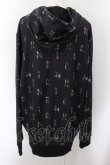 画像3: NieR Clothing / 転写ptジップアップパーカー F アルファベット総柄（ブラック） O-24-10-08-012-PU-TO-OW-ZT260 (3)