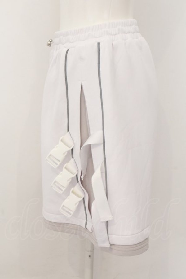 画像2: ililil / サイバーリフレクターショートパンツ  ホワイトｘシルバー O-24-10-13-005-PU-PA-YM-ZI (2)