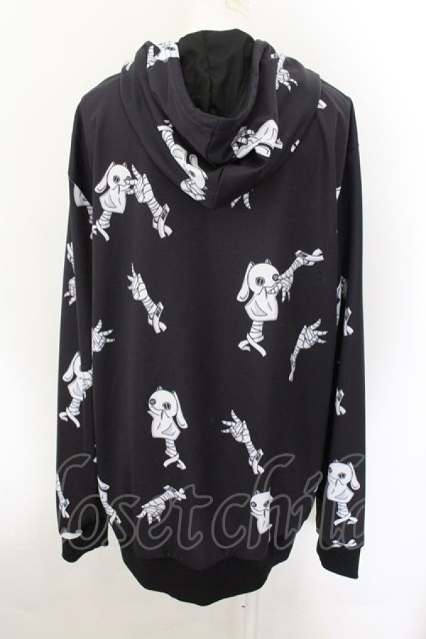 画像2: NieR Clothing / 総柄ZIPパーカー  ブラック×ホワイト O-24-10-22-064-PU-TO-IG-ZT260 (2)