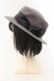 画像1: Fi.n.t / クラウンチャームハット  チャコール O-24-11-29-102-CA-AC-IG-ZT286 (1)
