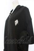 画像2: NieR Clothing / 半袖ZIPパーカー F ワンポイント（ブラック） O-24-12-18-085-PU-TO-OW-ZT259 (2)