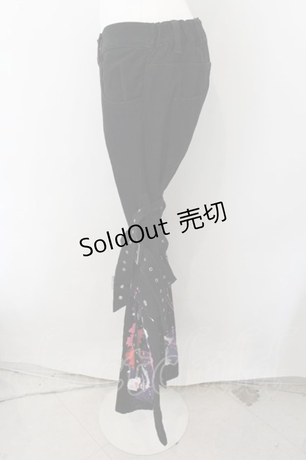 画像2: REFLEM / ペイント加工ベルト付フレアシルエットカーゴパンツ FREE ブラック O-24-12-19-077-PU-PA-IG-ZT122 (2)