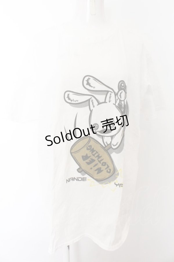 画像1: NieR Clothing / NieRちゃんptTシャツ XL なんでやねん（ホワイト） O-24-12-31-1045-PU-TO-OW-ZT243 (1)