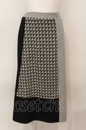 画像: axes femme / パッチワークスカート  グレー×アカ×クロ O-25-01-16-076-AX-SK-IG-ZT014