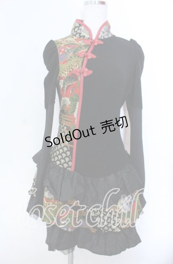 画像1: Qutie Frash / ちりめん和柄パフワンピース  ブラック O-25-11-19-030-QU-OP-IG-OS (1)