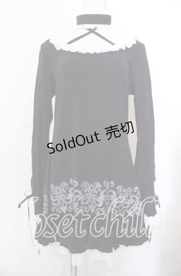 画像1: PUTUMAYO / レース配色ホルターネックカットワンピース  ブラック×ホワイト O-25-11-19-024-PT-OP-IG-OS (1)